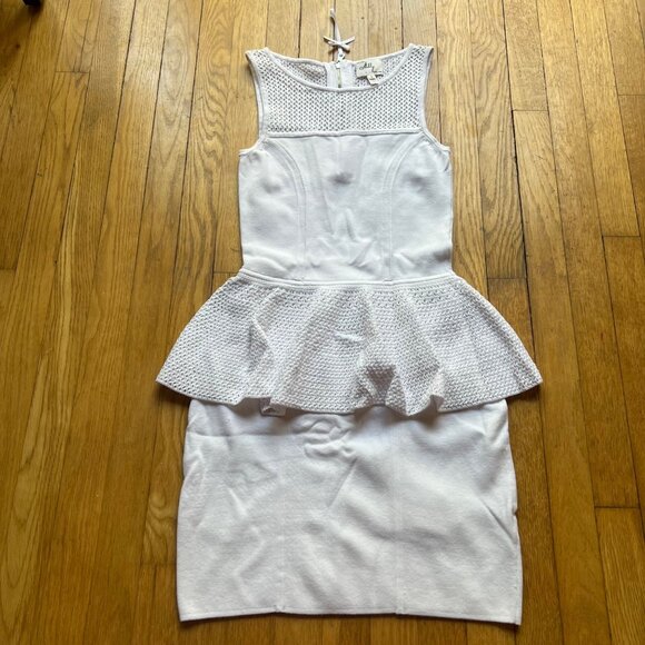 Milly New York Size S White Crochet Trim Sleeveless Knit Bodycon Peplum Dress - Picture 8 of 16
